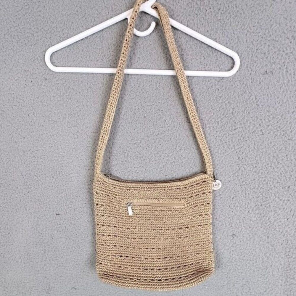 THE SAK WOMENS KNITTED STYLE SHOULDER BAG TAN